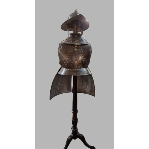 148 - Well made English Civil War style Pikeman's suit of armour comprising war hat/helmet, gorget, front ... 