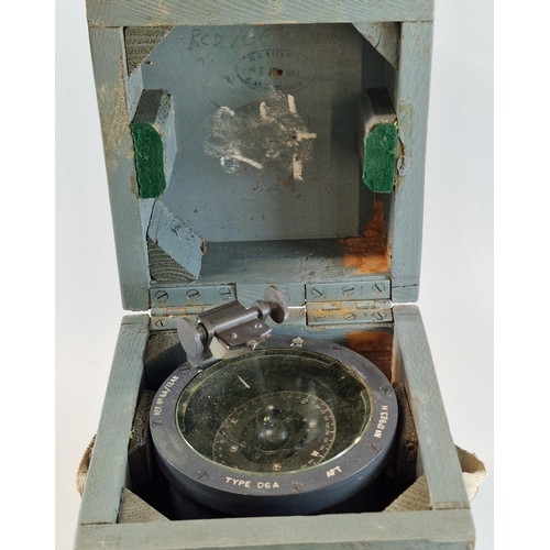 18 - WWII period Air Ministry (RAF) hand held bearing compass in original painted and printed box with we... 