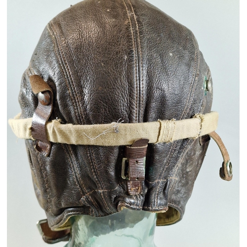 7 - Leather flying helmet in classic British style with British design Aviator Pilot's goggles. (Mannequ... 