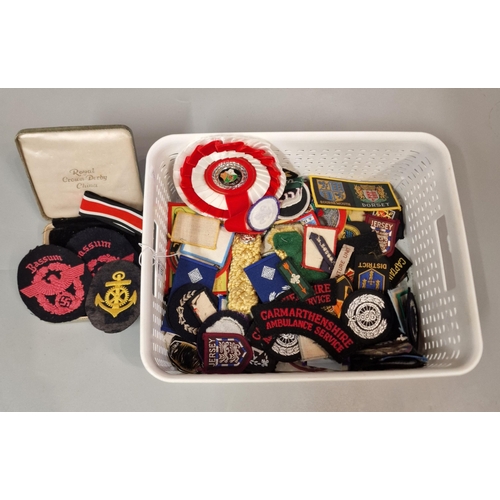 157 - Collection of Ambulance Service Military and Boy Scouts fabric insignia and badges. (B.P. 21% + VAT)