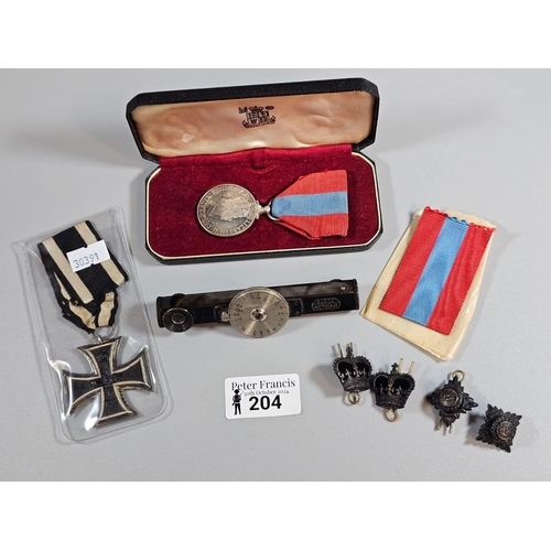 204 - WWI period German Iron Cross Second Class, and Leitz range finder, selection of British Military sol... 