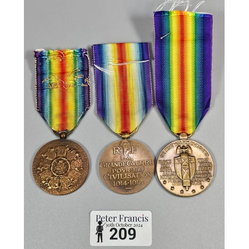 209 - Group of three WWI commemorative Victory Medals: American, Belgian and French. (B.P. 21% + VAT)