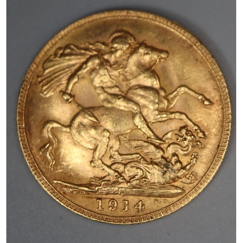 230 - George V gold full sovereign dated 1914. (B.P. 21% + VAT)