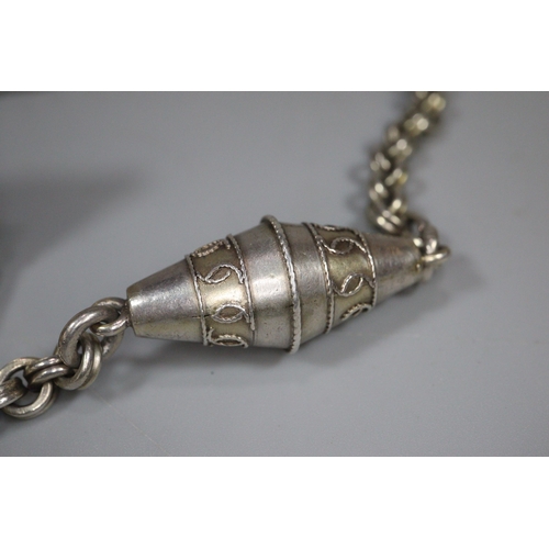 240 - Nathaniel Mills, a 19th century silver vinaigrette on chain. (B.P. 21% + VAT)