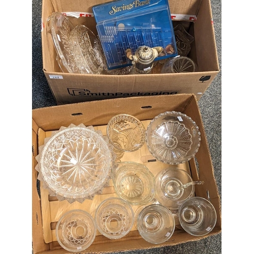 288 - Two boxes of assorted glassware. (B.P. 21% + VAT)