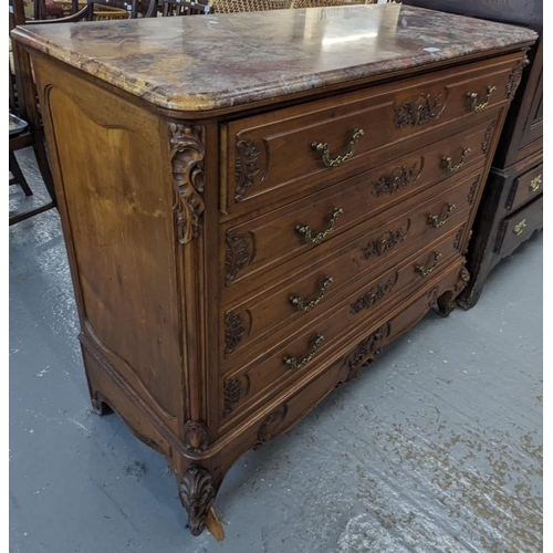 412 - Good quality early 20th century French walnut straight fronted chest of drawers, having veined marbl... 