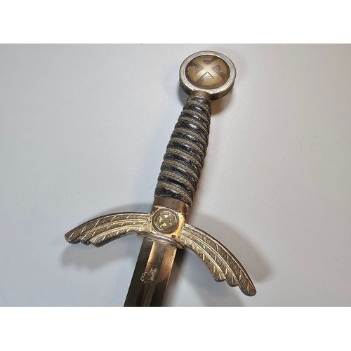 114 - German Third Reich Luftwaffe early first Pattern Officer's dress sword, having fullered double edged... 