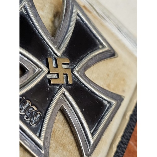 241 - German Third Reich design Iron Cross First Class in fitted case . (possibly a replica, brass core, n... 