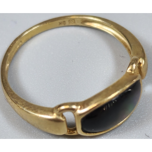 220 - 9ct gold grey stone finish dress ring. 1.8g approx. Size O1/2.  (B.P. 21% + VAT)