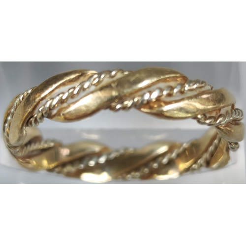 227 - 9ct gold rope twist ring. 2.5g approx. Size O1/2.  (B.P. 21% + VAT)