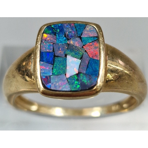 230 - 9ct gold ring with mosaic decoration. 3.3g approx. Size P.  (B.P. 21% + VAT)