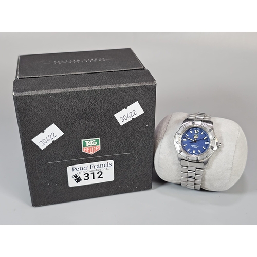 312 - Tag Heuer Professional 200 Meters stainless steel wristwatch in original box.  (B.P. 21% + VAT)