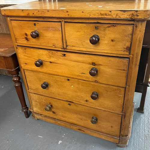 497 - Late 19th century pine straight fronted chest of two short and three long graduated drawers. 100x47x... 