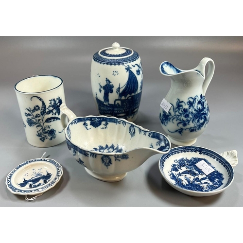 132 - Collection of 18th century Caughley blue and white porcelain items to include: barrel shaped tea cad... 