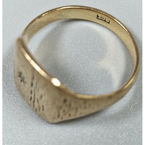 205 - 9ct gold signet ring, inset with tiny diamond chip. 4.5g approx. Size Q1/2.  (B.P. 21% + VAT)