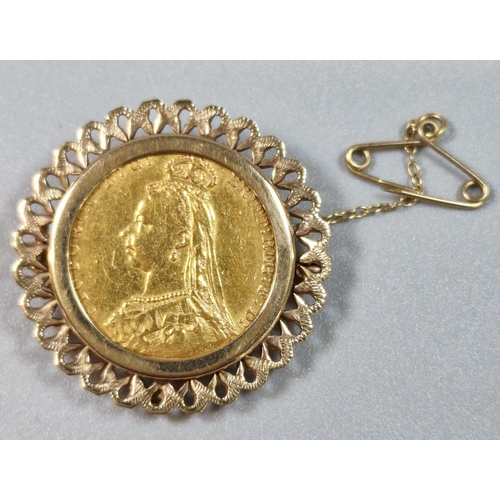 254 - Late Victorian gold sovereign dated 1889, in ornate 9ct gold brooch mount. 11g approx. (B.P. 21% + V... 