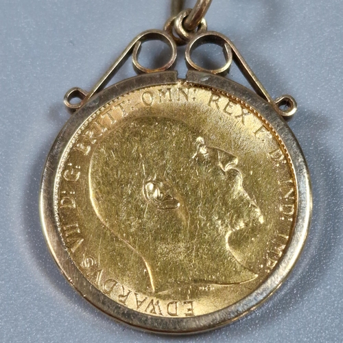 280 - George V gold sovereign dated 1910, in 9ct gold pendant mount on 9ct gold curb-link necklace/chain. ... 