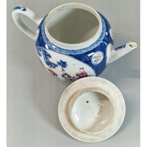 78 - Chinese Export porcelain 'Famille Rose' teapot and cover, with underglaze blue decoration, having re... 