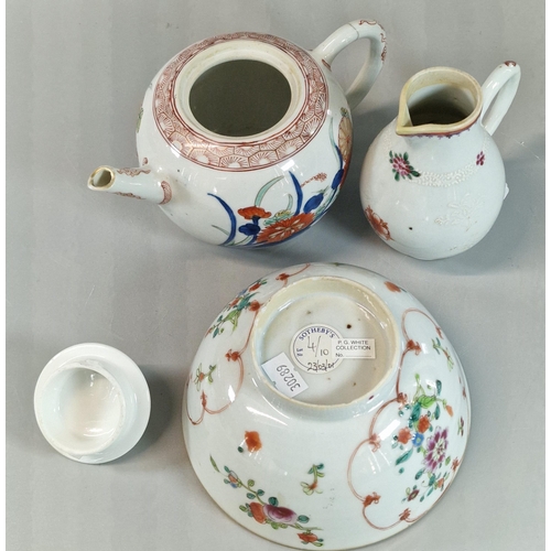 79 - Group of assorted Chinese porcelain items to include: late 18th century Bianco-Supra Bianco sparrow ... 