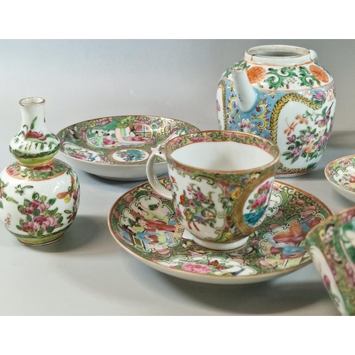 89 - Group of Chinese Canton 'Famille Rose' and 'Rose Medallion' porcelain to include: side plate, two la... 