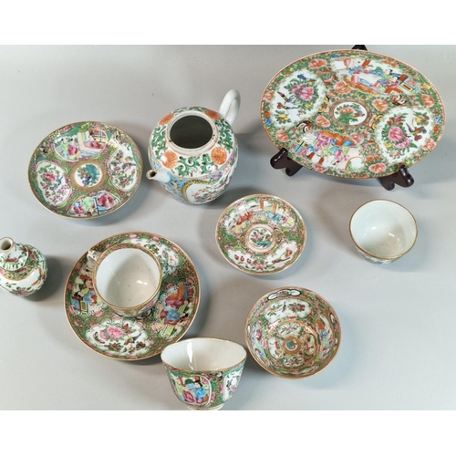 89 - Group of Chinese Canton 'Famille Rose' and 'Rose Medallion' porcelain to include: side plate, two la... 