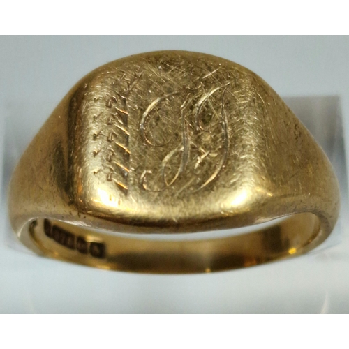 325 - 9ct gold signet ring with engraved initials. 6.9g approx. Size S.  (B.P. 21% + VAT)