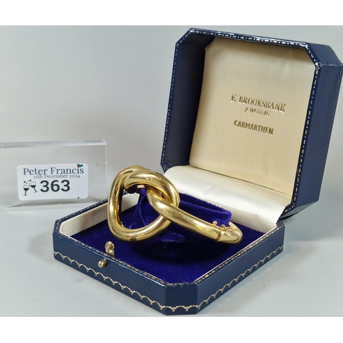 363 - 18ct gold modernist twist design ladies' bangle, in fitted box. 48g approx.  (B.P. 21% + VAT)