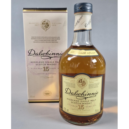 62 - Bottle of Dalwhinnie Highland single malt Scotch Whisky, 15 years old. 70cl. In original box. (B.P. ... 