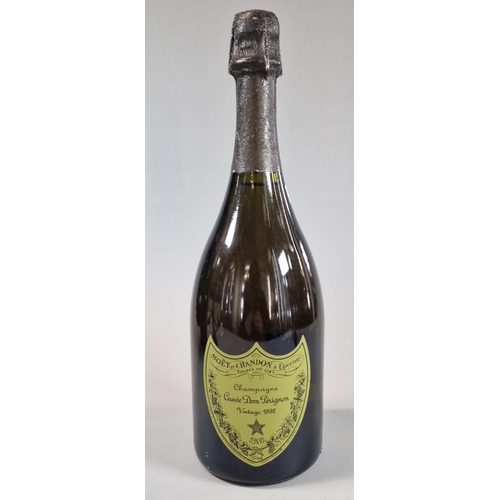 68 - Bottle of Moet & Chandon Champagne Cuvée Dom Pérignon vintage 1992.  750ml.  (B.P. 21% + VAT)