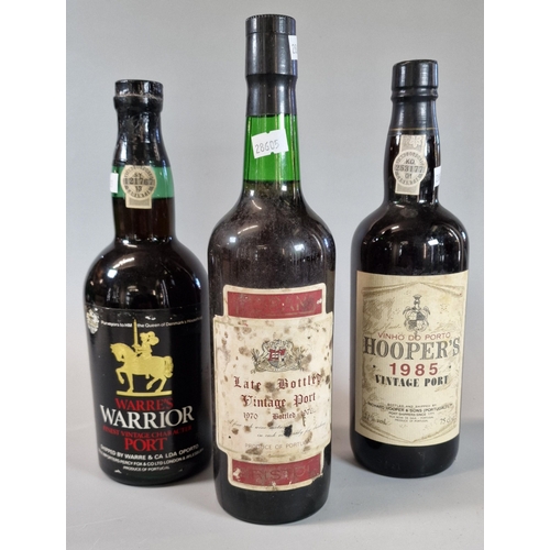 75 - Three bottles of Port to include: Late Bottled Vintage Port 1970, Bottled 1975, Vinho Do Porto Hoope... 