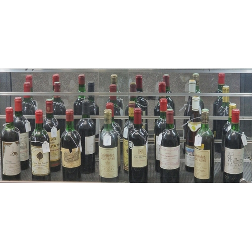 82 - Collection of mainly vintage red wines to include: Chateau Moulin Saint-Georges, Chateau Mouton Baro... 