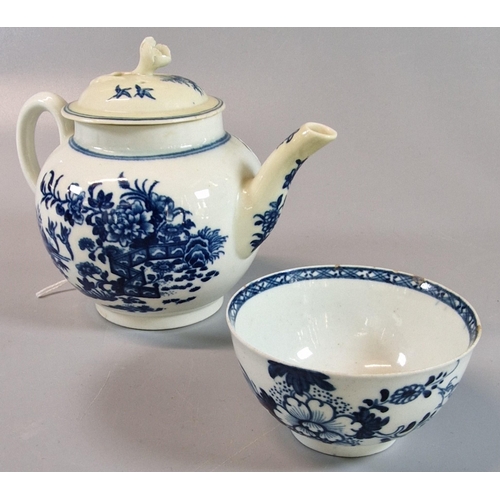 16 - 18th century Christian Liverpool blue and white tea bowl together with an 18th century Worcester blu... 