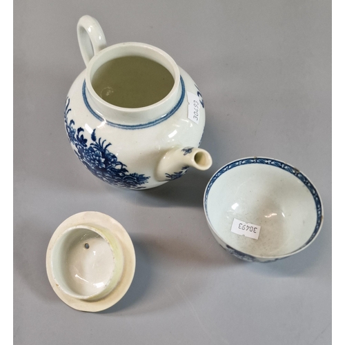 16 - 18th century Christian Liverpool blue and white tea bowl together with an 18th century Worcester blu... 