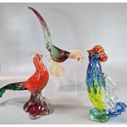 24 - Three multi coloured Art Glass studies of stylised birds. (3) (B.P. 21% + VAT)