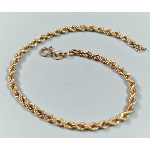 242 - 9ct gold rope twist bracelet. 1.2g approx. (B.P. 21% + VAT)