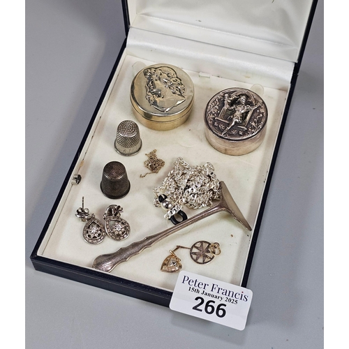 266 - Box of oddments to include: silver baby feeder, 9ct gold pendant, silver thimbles, silver chains, ea... 