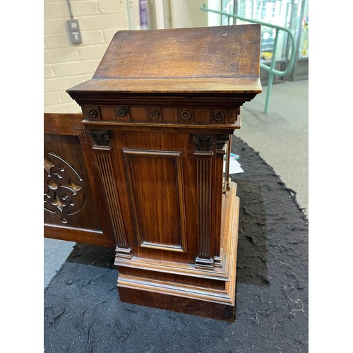 91 - Early 20th century German walnut cased architectural mantel clock with brass face, having Roman silv... 