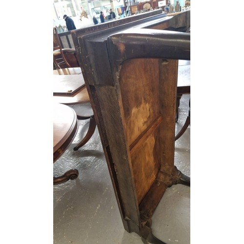 471 - 18th century mahogany side table, the rectangular moulded top above plain frieze on cabriole legs an... 