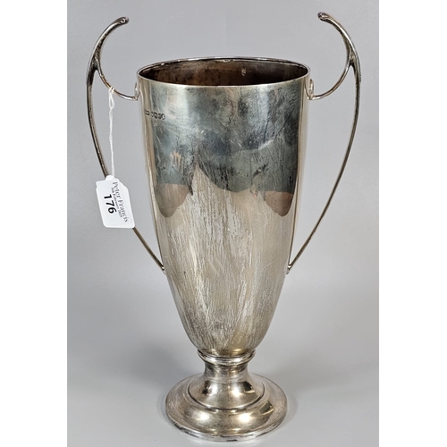 176 - Art Nouveau design silver twin handled trophy cup. Sheffield hallmarks, by S & W. 26 troy oz approx.... 