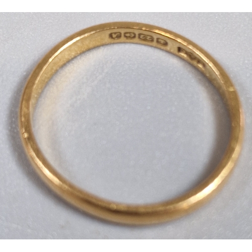 190 - 22ct gold wedding band. 1.9g approx. Ring size I.  (B.P. 21% + VAT)