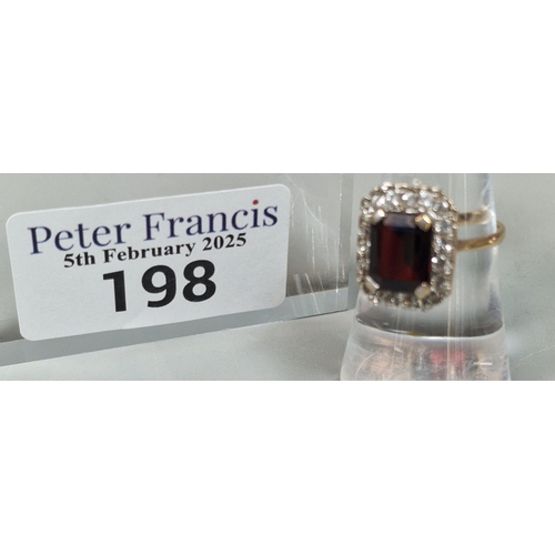 198 - 9ct gold red and clear stone cluster ring. 4g approx. Size L1/2. (B.P. 21% + VAT)