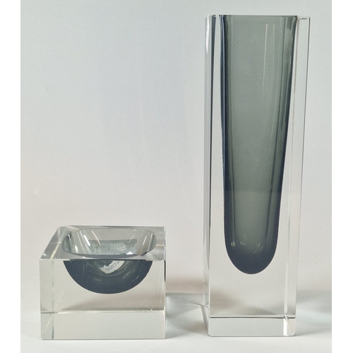 21 - 1960s/70s Italian Murano Sommerso grey rectangular glass vase, together with a matching square ashtr... 