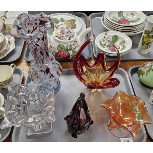 269 - Two trays of assorted glassware to include: Murano cane paperweight, handkerchief vase, Murano style... 