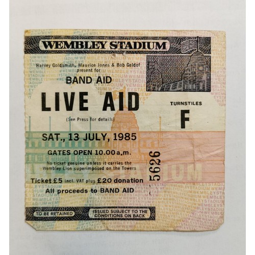 171 - Collection of 1980s music programmes to especially include: Live Aid Wembley Stadium, July 13th 1985... 