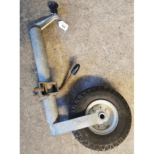 604 - Modern trailer or caravan jockey wheel. (B.P. 21% + VAT)