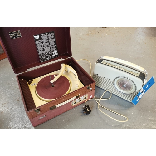 Vintage Bush style radio, together with a vintage EAR table top ...