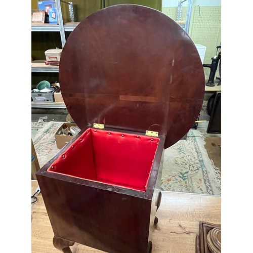 5 - LATE VICTORIAN MAHOGANY SEWING TABLE