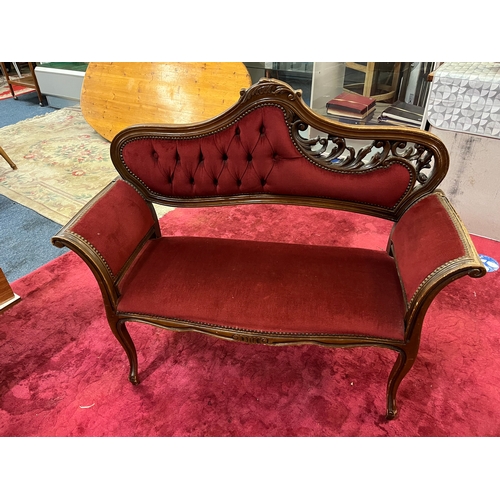 11 - MAHOGANY LOUIS XV STYLE LOVE SEAT 108cm LENGTH 94cm HIGH