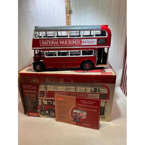 222 - BOXED CAST IRON REPLICA LONDON TRANSPORT R.T BUS