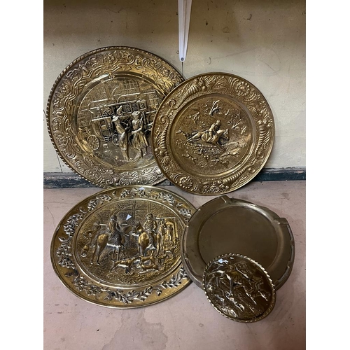 32 - 5 HORSE RELATED BRASS TRAYS